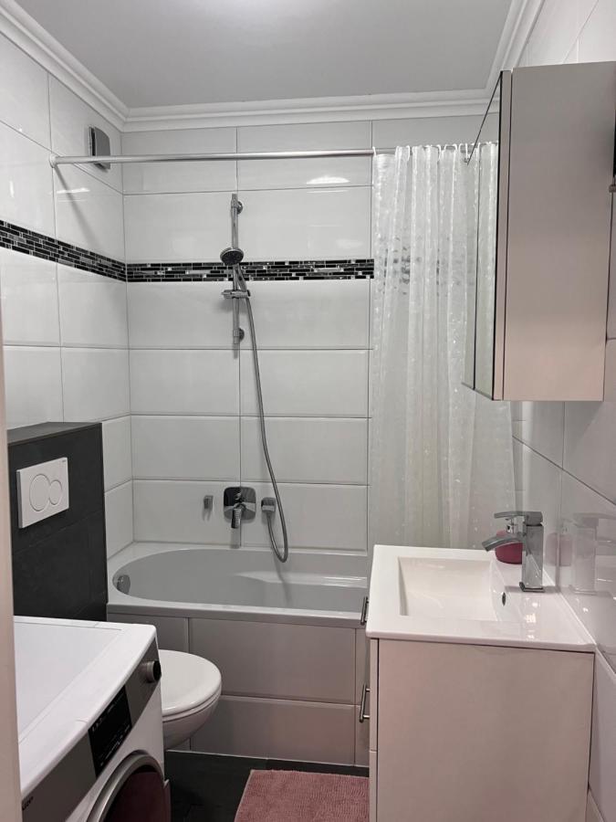 Family Apartment Karlsruhe Extérieur photo