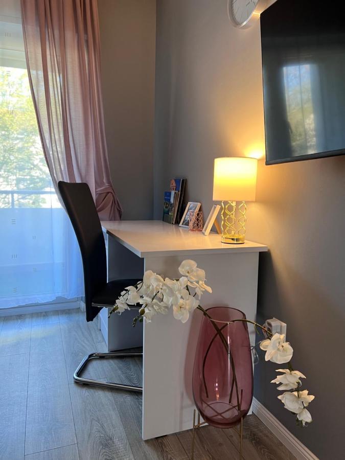 Family Apartment Karlsruhe Extérieur photo